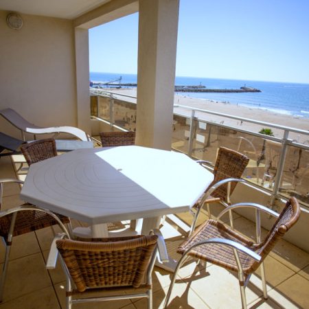 Un appartement face à la mer, en plein centre de Valras