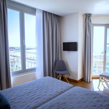 Chambres avec vue sur mer et balcon à Valras