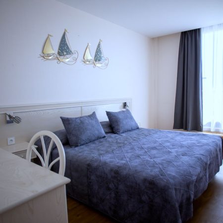 Chambres avec vue sur mer et balcon à Valras