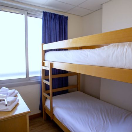 Chambres familiales avec coin cabine a valras