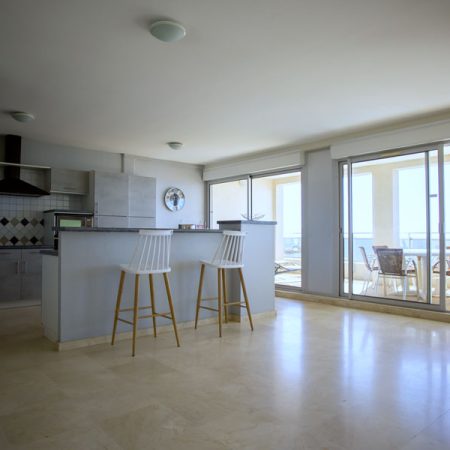 Un appartement face à la mer, en plein centre de Valras