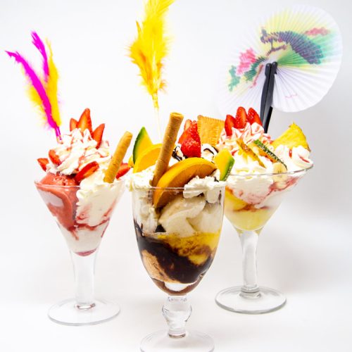Glaces artisanales et cocktails en bord de mer